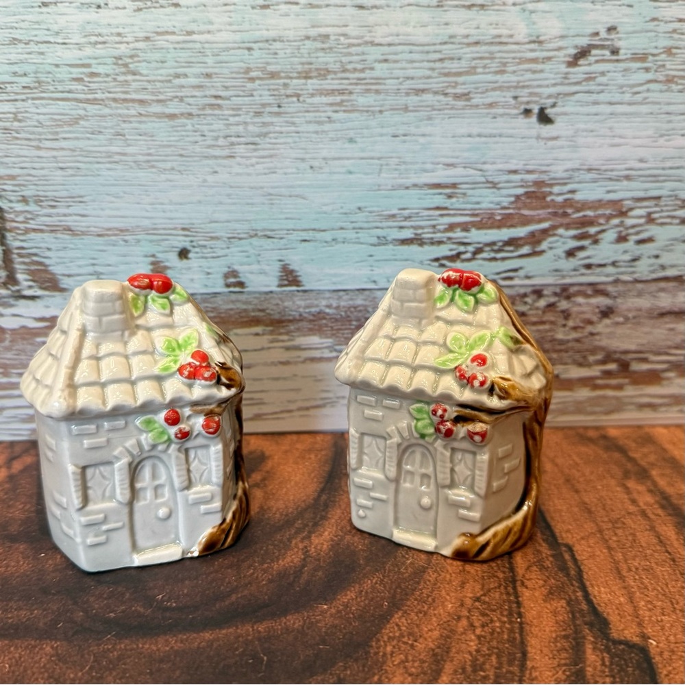Vintage white cottage with cherry trees ceramic salt & pepper shakers
